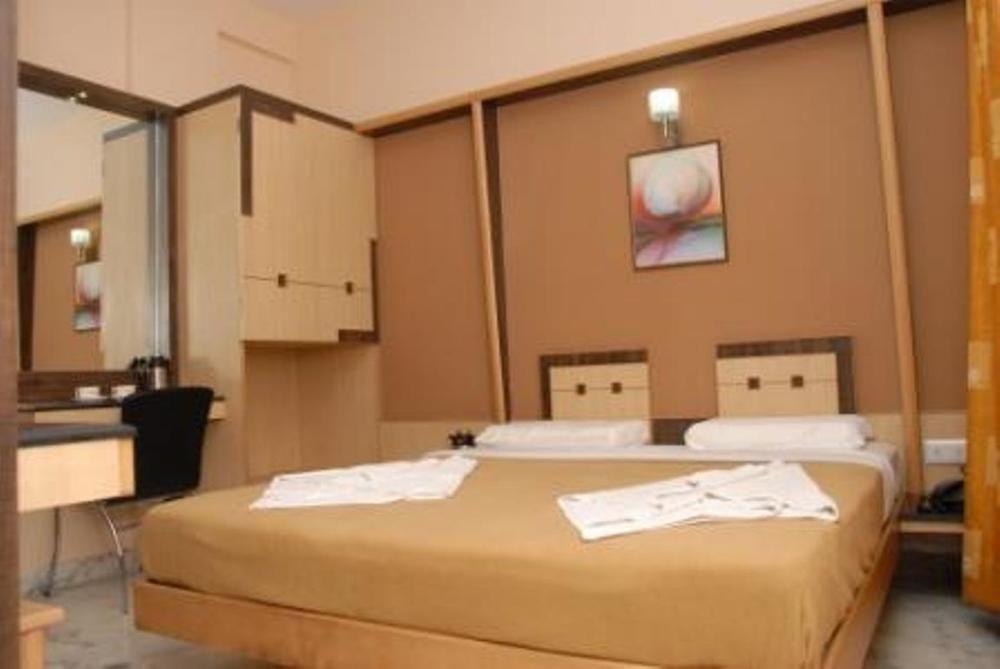 Hotel Manasa Paradise Bangalore Exteriör bild
